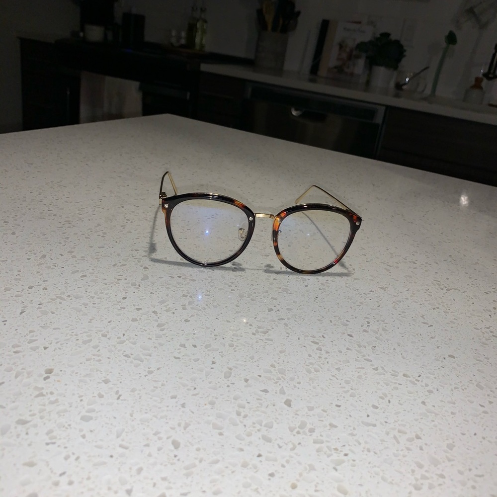 Trendy Women’s Blue light glasses